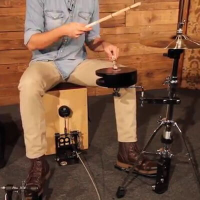 Πως να Μετατρέψετε το Cajon σας σε Ολόκληρο Drum Kit Thumbnail